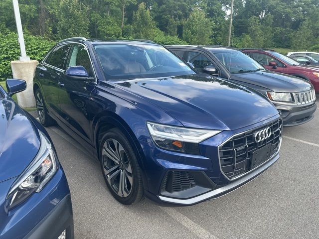 2021 Audi Q8 Premium Plus