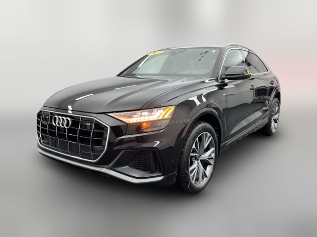 2021 Audi Q8 Premium Plus