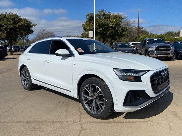 2021 Audi Q8 Premium Plus