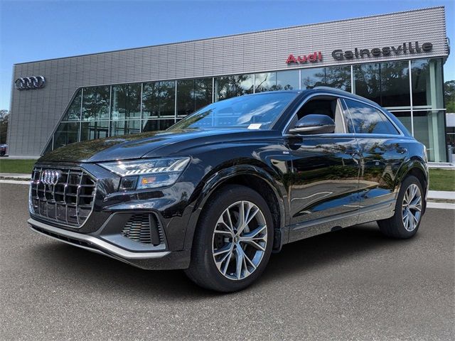 2021 Audi Q8 Premium Plus