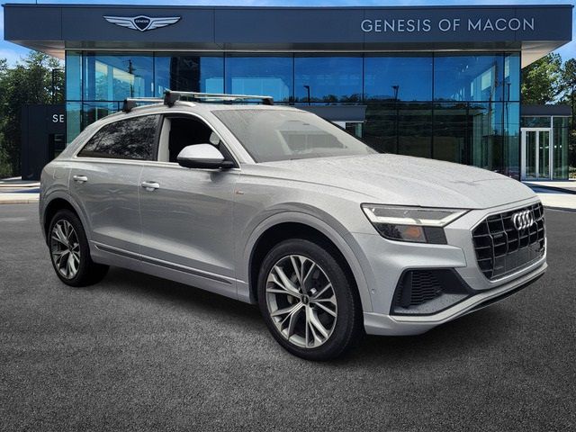 2021 Audi Q8 Premium Plus