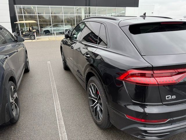 2021 Audi Q8 Prestige