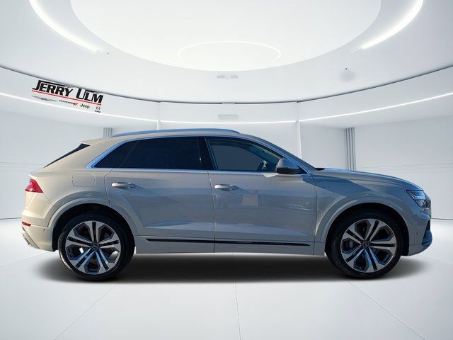 2021 Audi Q8 Prestige