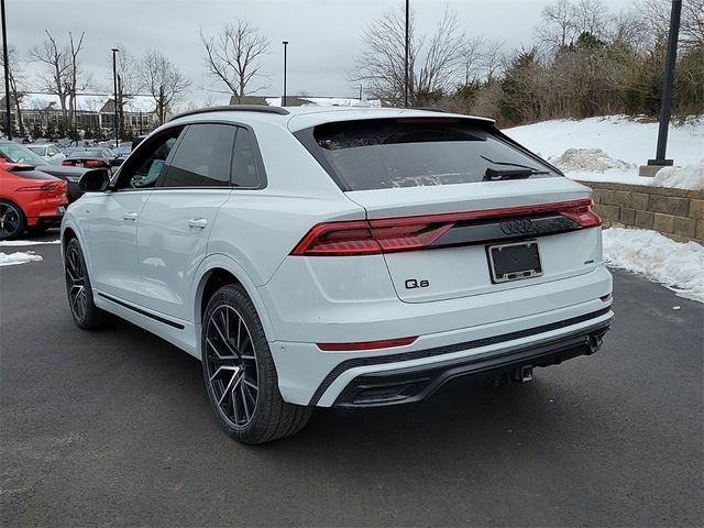 2021 Audi Q8 Prestige