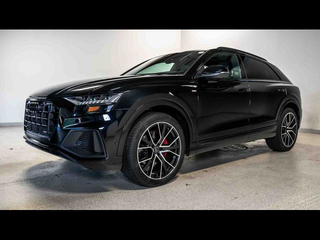 2021 Audi Q8 Prestige