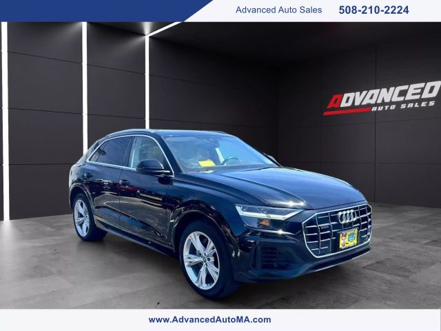2021 Audi Q8 Premium Plus