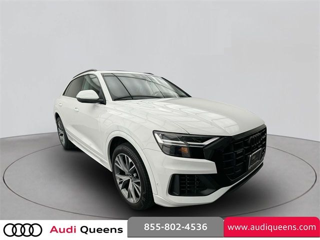 2021 Audi Q8 Premium