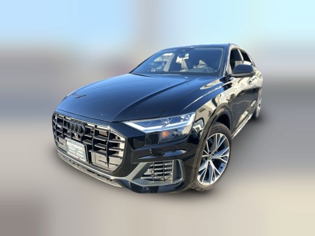 2021 Audi Q8 Premium