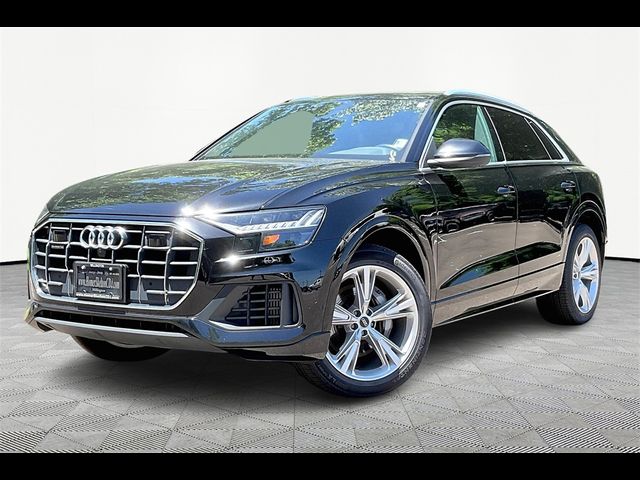 2021 Audi Q8 Premium Plus