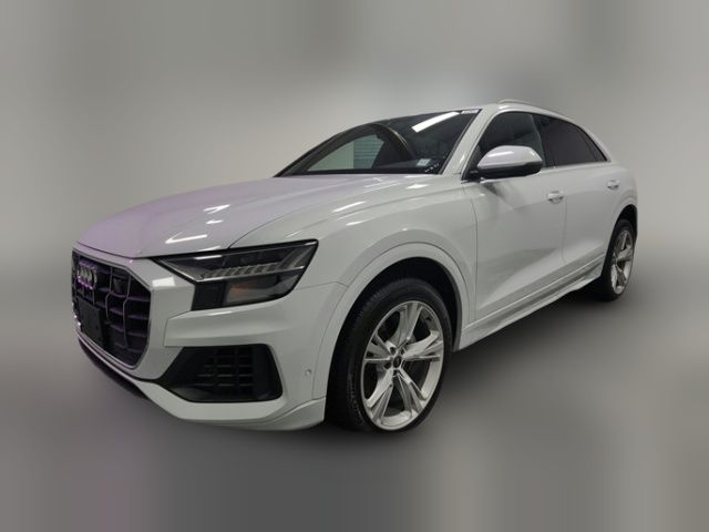 2021 Audi Q8 Premium Plus