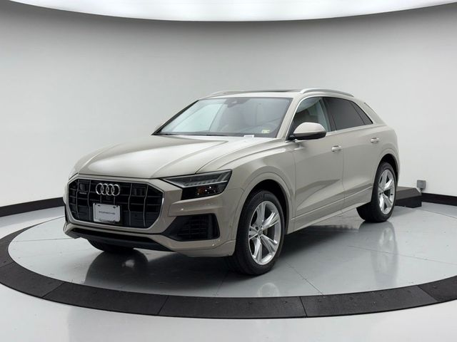 2021 Audi Q8 Premium Plus