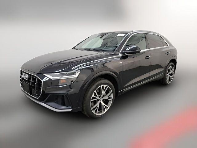 2021 Audi Q8 Premium Plus