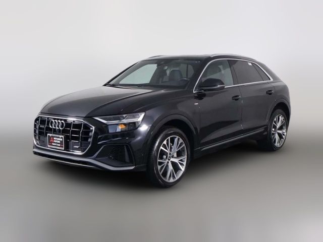 2021 Audi Q8 Premium Plus