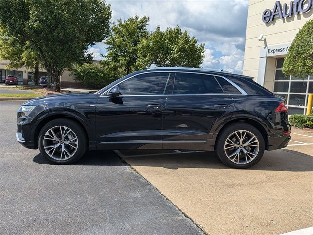 2021 Audi Q8 Premium Plus