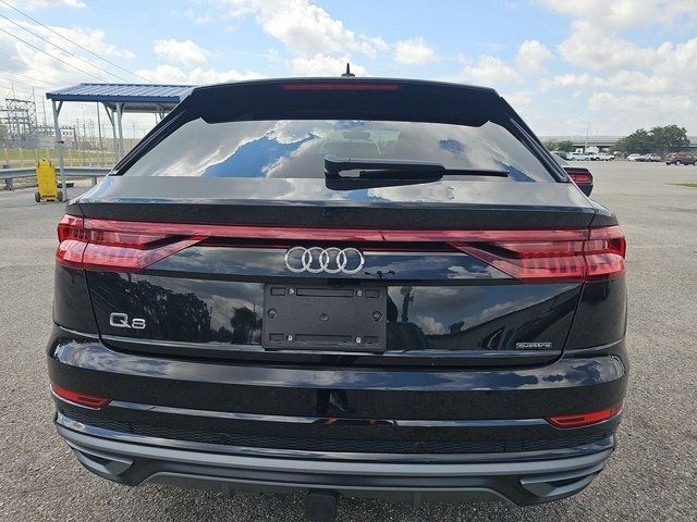 2021 Audi Q8 Premium Plus