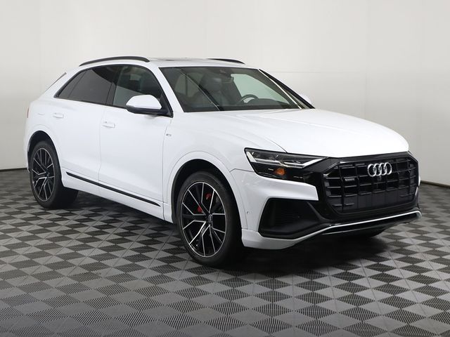 2021 Audi Q8 Premium Plus