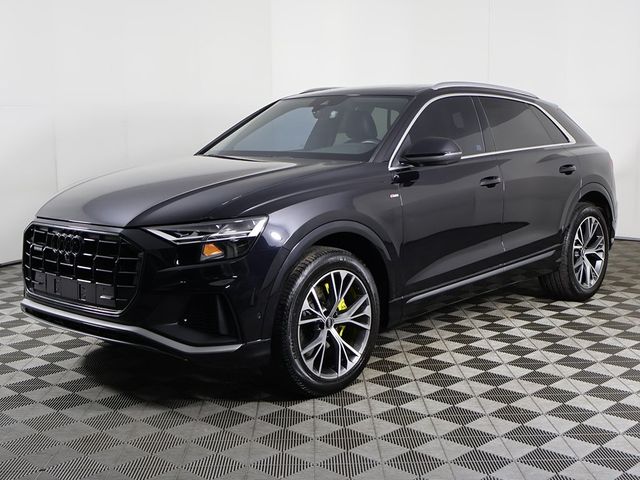 2021 Audi Q8 Premium Plus