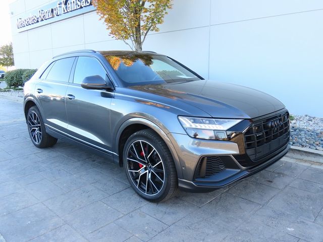 2021 Audi Q8 Premium Plus