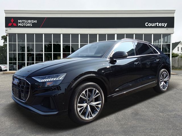 2021 Audi Q8 Premium Plus