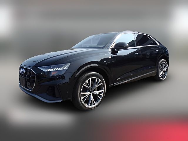 2021 Audi Q8 Premium Plus