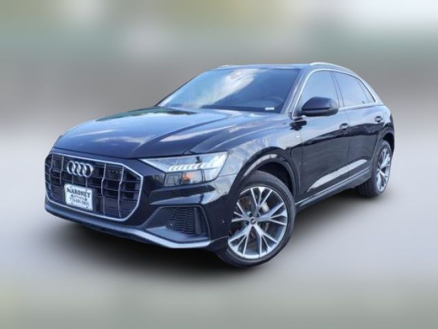 2021 Audi Q8 Premium Plus