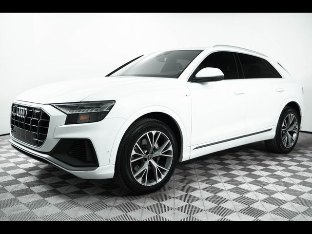 2021 Audi Q8 Premium Plus