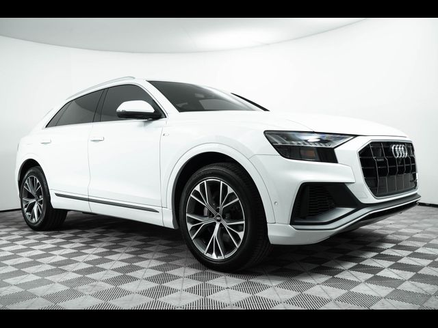 2021 Audi Q8 Premium Plus