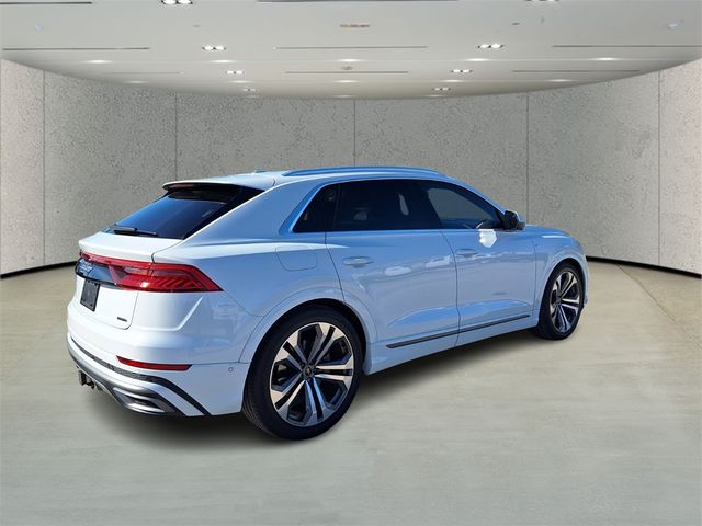 2021 Audi Q8 Prestige