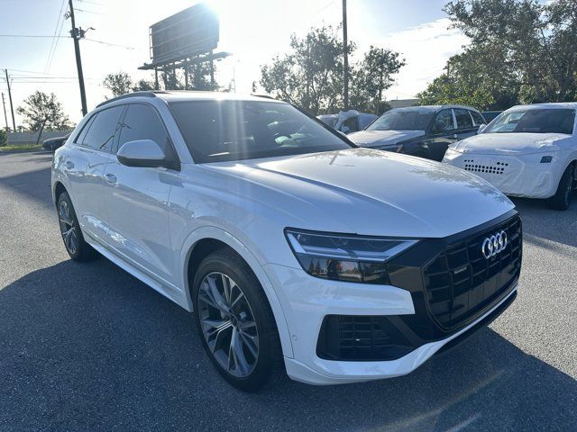 2021 Audi Q8 Premium