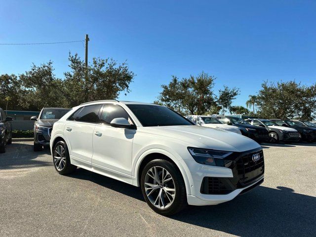 2021 Audi Q8 Premium