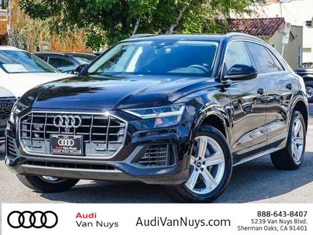 2021 Audi Q8 Premium