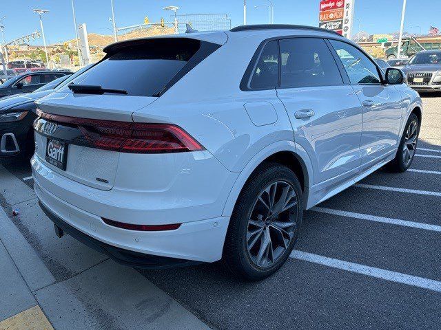 2021 Audi Q8 Premium