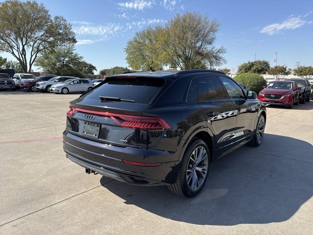 2021 Audi Q8 Premium