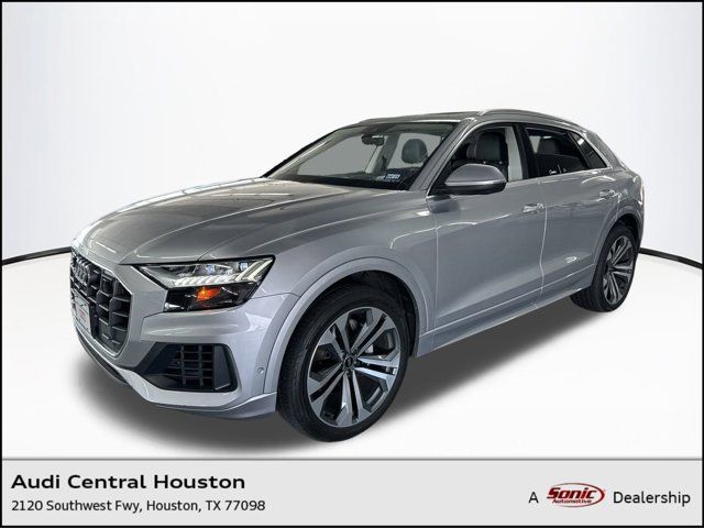 2021 Audi Q8 Premium Plus