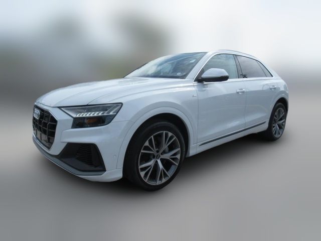 2021 Audi Q8 Premium Plus