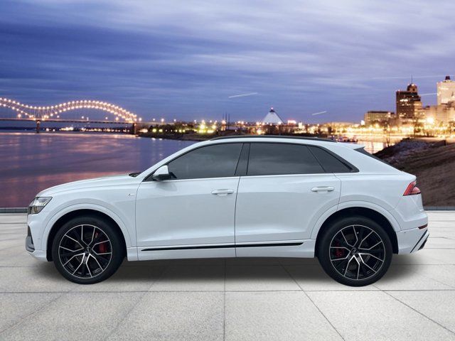 2021 Audi Q8 Premium Plus