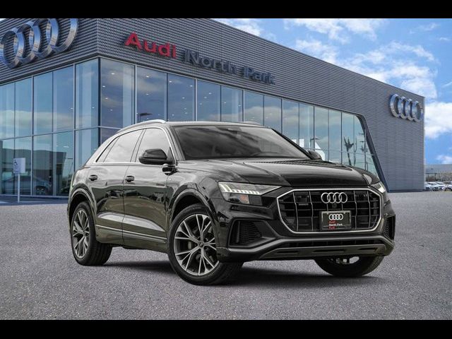 2021 Audi Q8 Premium Plus