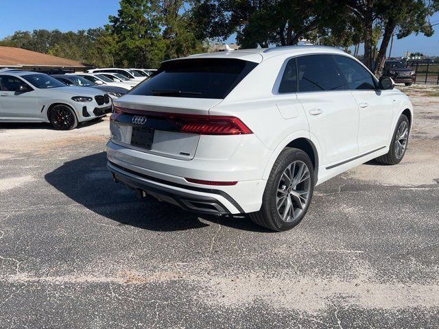 2021 Audi Q8 Premium Plus