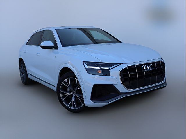 2021 Audi Q8 Premium Plus