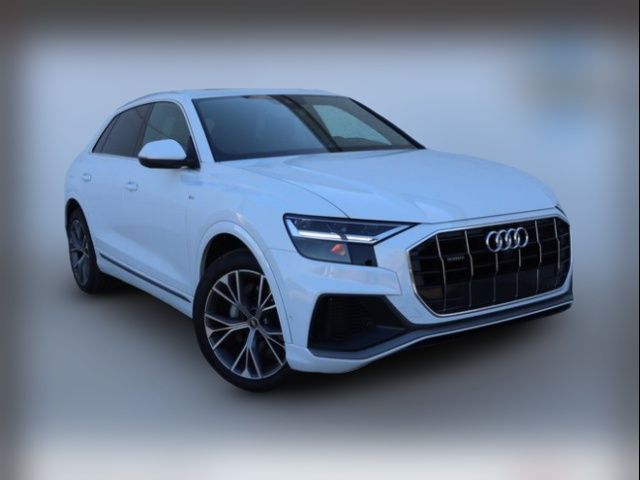 2021 Audi Q8 Premium Plus