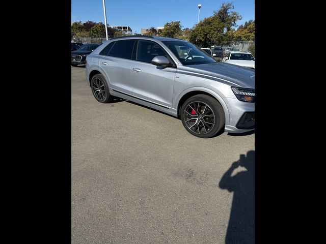 2021 Audi Q8 Premium Plus