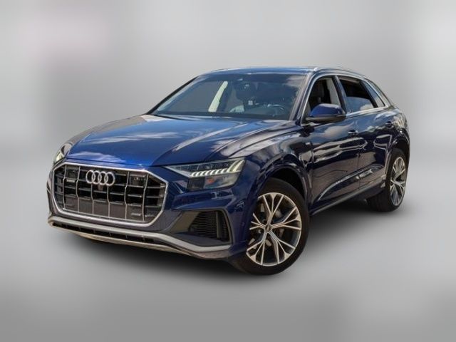 2021 Audi Q8 Premium Plus