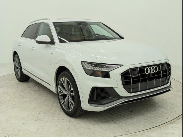 2021 Audi Q8 Premium Plus