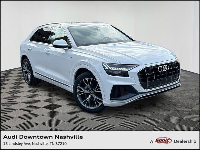 2021 Audi Q8 Premium Plus