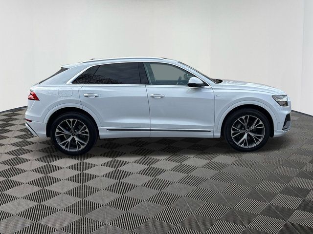 2021 Audi Q8 Premium Plus