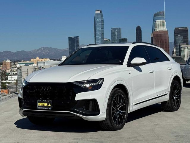 2021 Audi Q8 Premium Plus