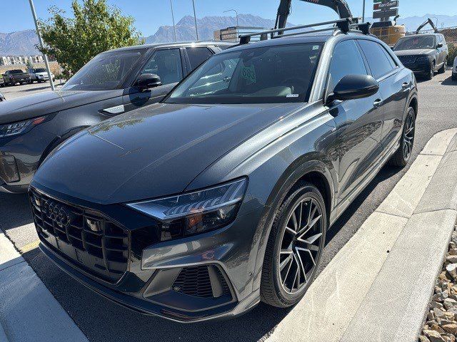 2021 Audi Q8 Premium Plus