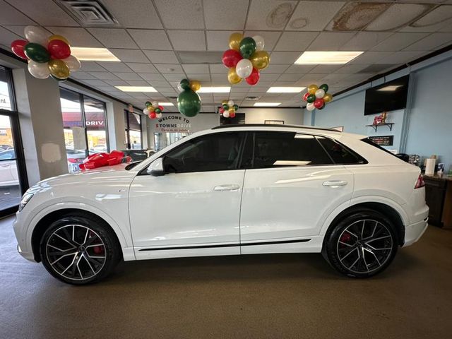 2021 Audi Q8 Premium Plus