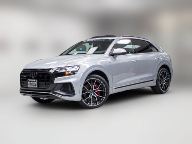 2021 Audi Q8 Premium Plus