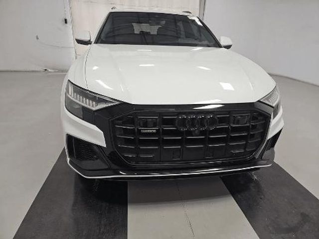 2021 Audi Q8 Premium Plus